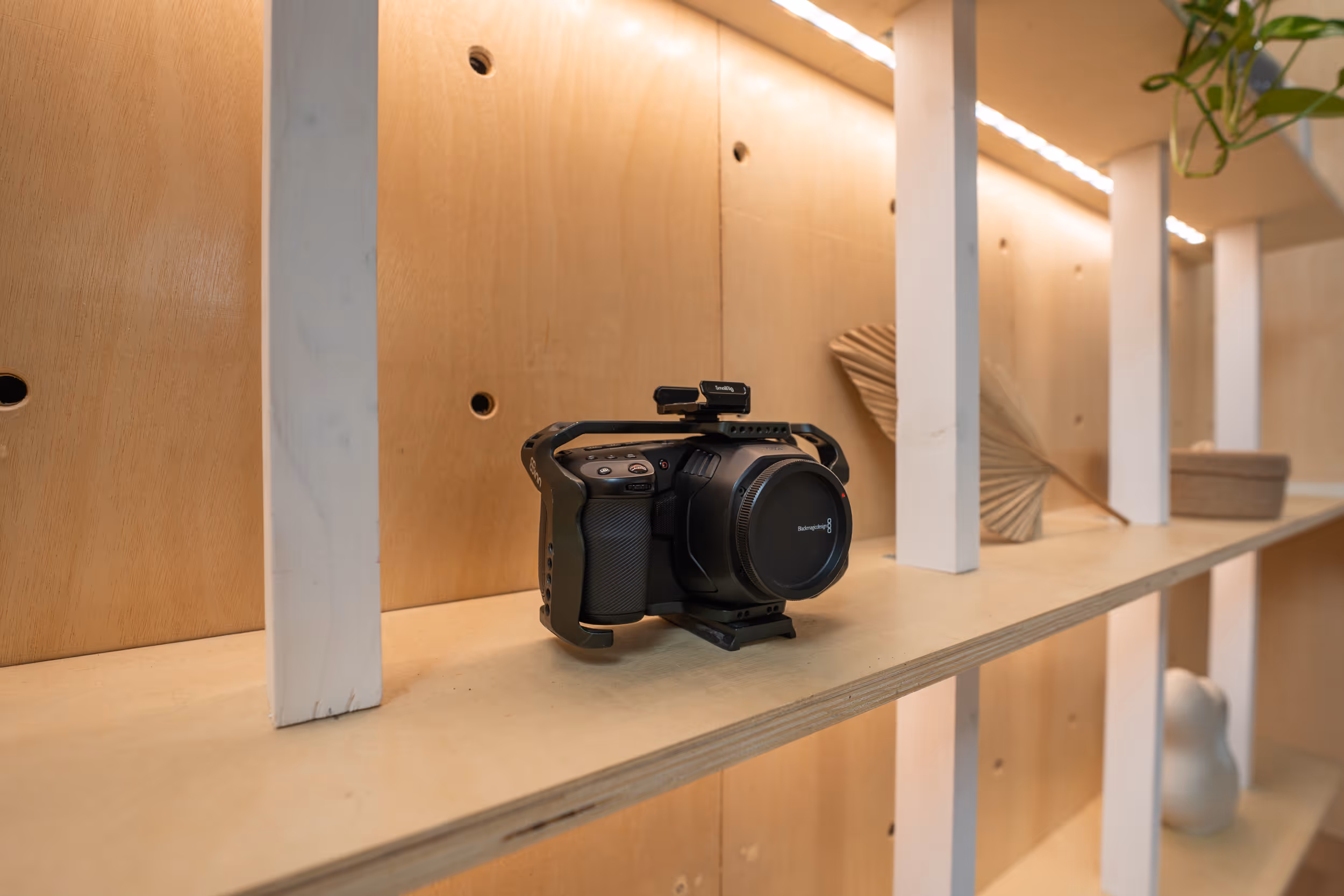 Echipament Studio Camera Blackmagic 6K